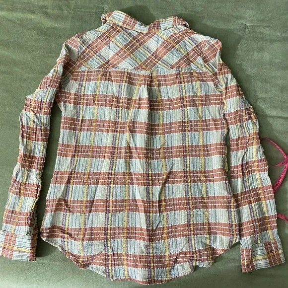 We The Free blouse shirt long sleeve button down front waist pleats Sz S I -05 - Picture 8 of 8